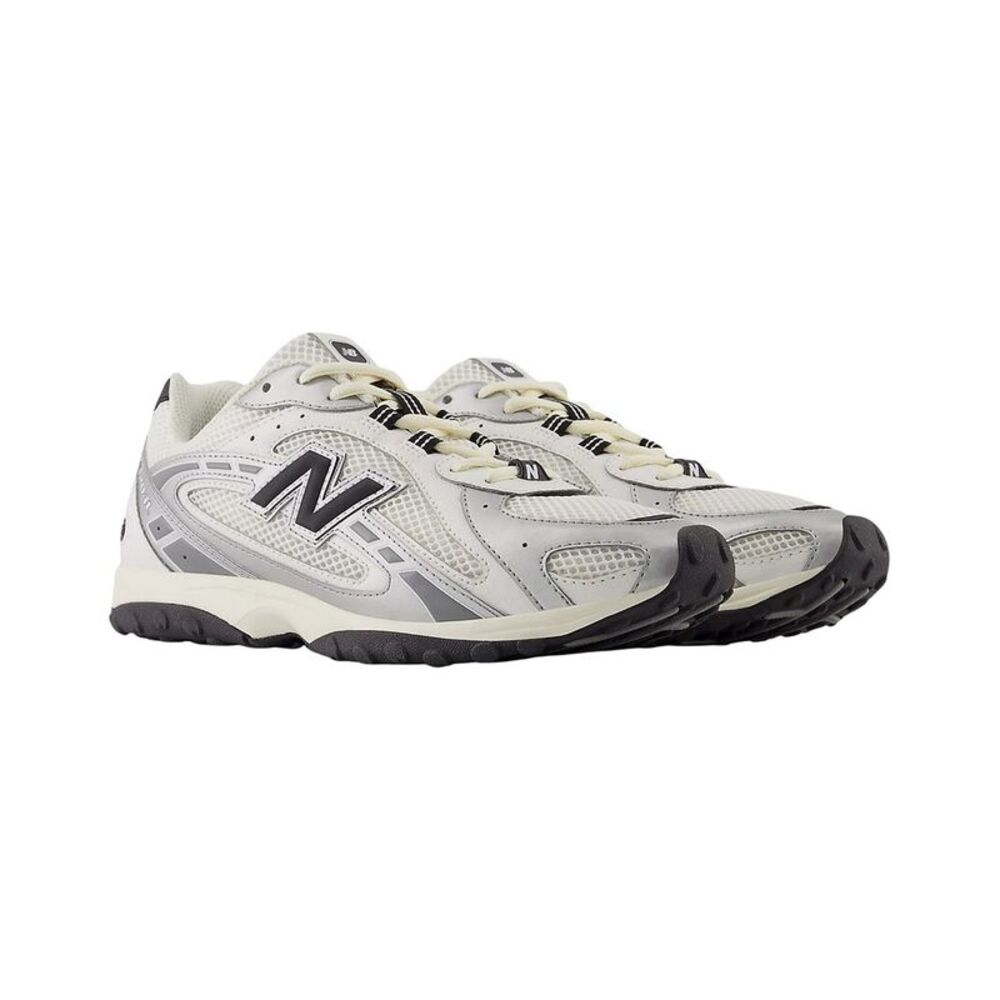 New Balance 204L Suede Sneaker
